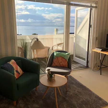 Dejligt Vaerelse Med Eget Bad Og Havudsigt * Assens